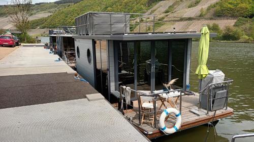 Hausboot Moselrose in Polich in Pölich Hausboot Moselrose in Polich in Pölich
