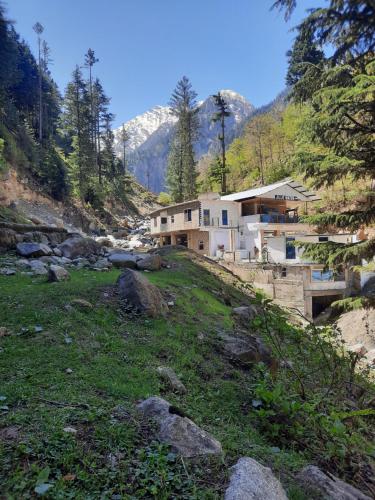 Blue Water Resort Kalam in Drosh Blue Water Resort Kalam in Drosh