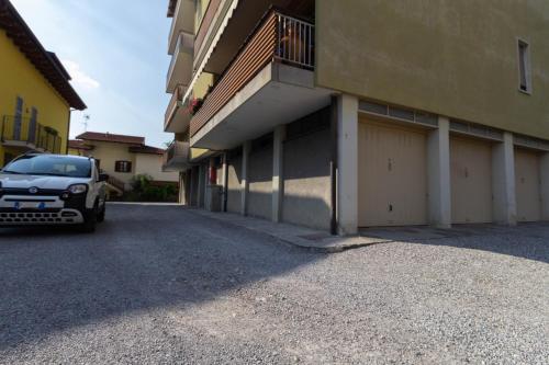 Exterior view, Mamma Ciccia Holiday Home - Casa Imperia in Mandello Del Lario Exterior view, Mamma Ciccia Holiday Home - Casa Imperia in Mandello Del Lario
