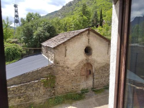 Casa Joan de Ribera in Vall de Cardós Casa Joan de Ribera in Vall de Cardós