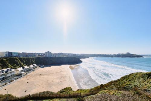 strand, The Kilbirnie Hotel in Newquay strand, The Kilbirnie Hotel in Newquay