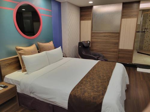 Golden Sands Motel near Taoyuan Train Station Golden Sands Motel near Taoyuan Train Station