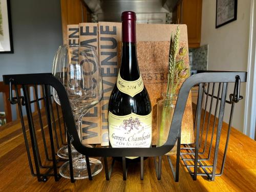 Charming Cottage in Chateau les Roches gardens in Pouilly-en-Auxois Charming Cottage in Chateau les Roches gardens in Pouilly-en-Auxois