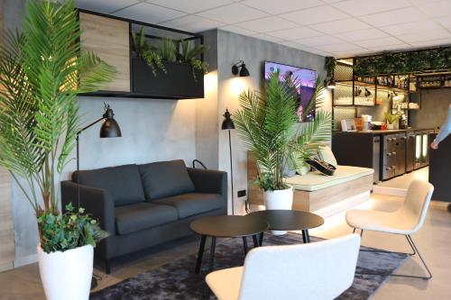 Vista exterior, ibis Aubenas in Aubenas Vista exterior, ibis Aubenas in Aubenas