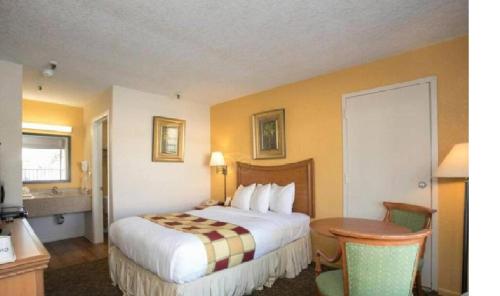 Budget Inn Sanford International Airport in Orlando (FL) Budget Inn Sanford International Airport in Orlando (FL)