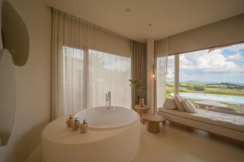 Bathroom, Sala Khaoyai near Alcidini Winery Bathroom, Sala Khaoyai near Alcidini Winery