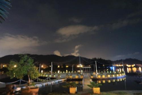 Udsigt, Rustic one bedroom unit for 4 pax with Sea View by JoMy Homestay in Marina Island Udsigt, Rustic one bedroom unit for 4 pax with Sea View by JoMy Homestay in Marina Island