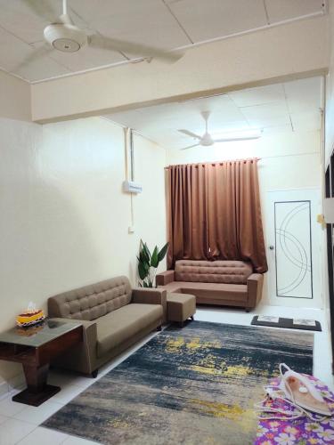 Yomie’s Homestay Murah Besut in Kampung Raja (Terengganu) Yomie’s Homestay Murah Besut in Kampung Raja (Terengganu)