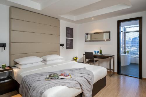 บีวาย14 TVL โฮเต็ล (BY14 TLV Hotel) in เทลอาวีฟ บีวาย14 TVL โฮเต็ล (BY14 TLV Hotel) in เทลอาวีฟ