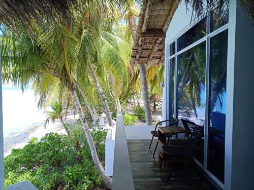 Balcony/terrace, Island Life Maldives Retreat & Spa in Faafu Atoll Balcony/terrace, Island Life Maldives Retreat & Spa in Faafu Atoll