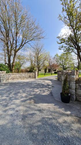 Yellow Heights Country House in Aughrim Yellow Heights Country House in Aughrim