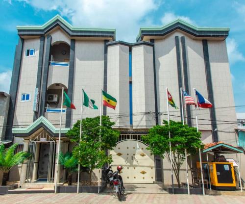 外觀, Bénin Berge hotel (Benin Berge hotel) in 柯多努 外觀, Bénin Berge hotel (Benin Berge hotel) in 柯多努