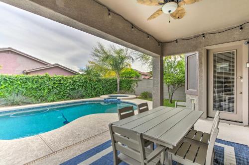 Private Pool and Hot Tub Family Home in Phoenix! in Tramonto Private Pool and Hot Tub Family Home in Phoenix! in Tramonto