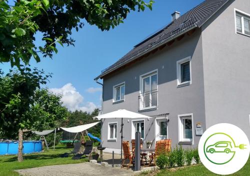 Balcony/terrace, Ferienwohnung Pinzenhof - Kemnath in Kemnath Balcony/terrace, Ferienwohnung Pinzenhof - Kemnath in Kemnath