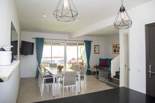 Ausstattung, Oasis-Dream Holidays in San Bernardino Ausstattung, Oasis-Dream Holidays in San Bernardino