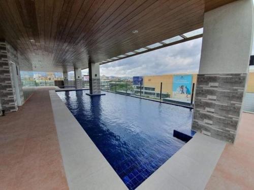Swimming pool, Sunvida Condo across SM City Cebu w/ WIFI and View near SM City Cebu Swimming pool, Sunvida Condo across SM City Cebu w/ WIFI and View near SM City Cebu