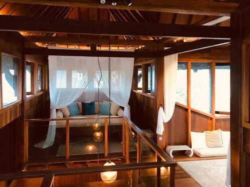 Grand Serene Lakeside Bali Style Villa in Kuala Lumpur Grand Serene Lakeside Bali Style Villa in Kuala Lumpur