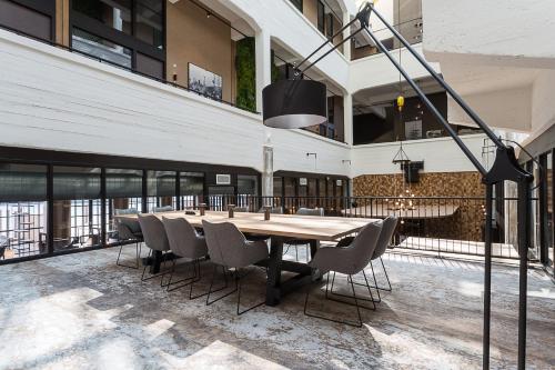 Vestíbulo, Hotel de Timmerfabriek I Kloeg Collection in Vlissingen Vestíbulo, Hotel de Timmerfabriek I Kloeg Collection in Vlissingen