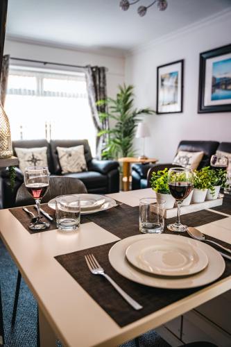 Létesítmények, Aunt Mary's in Sailortown Létesítmények, Aunt Mary's in Sailortown