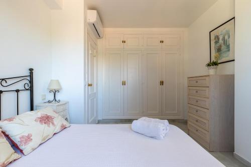 Chill & Pool Apartment Torremolinos