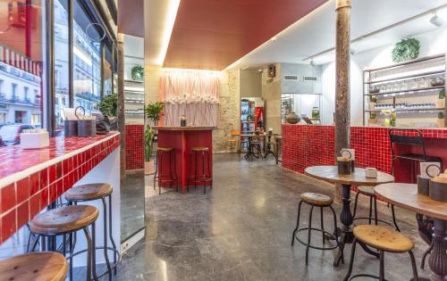 Restaurant, Normandy Le Chantier in 1st - Louvre - Chatelet Restaurant, Normandy Le Chantier in 1st - Louvre - Chatelet