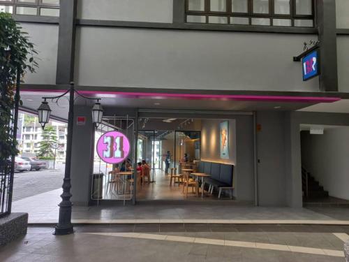 Shops, Hotel COOL MAMA near Gunung Brinchang Barat Shops, Hotel COOL MAMA near Gunung Brinchang Barat