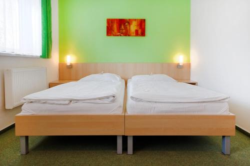 Hotel SENIMO in โอโลมุช Hotel SENIMO in โอโลมุช