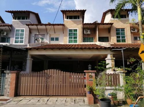 Exterior view, Ipoh Vacation Home near Birch Memorial Clock Tower Exterior view, Ipoh Vacation Home near Birch Memorial Clock Tower