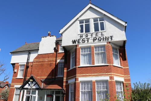 المنظر الخارجي, West Point Hotel Bed and Breakfast in كلوين باى المنظر الخارجي, West Point Hotel Bed and Breakfast in كلوين باى