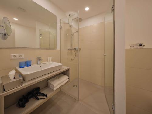 ห้องน้ำ, Dorint Parkhotel Frankfurt / Bad Vilbel in บัด ฟิลเบล ห้องน้ำ, Dorint Parkhotel Frankfurt / Bad Vilbel in บัด ฟิลเบล