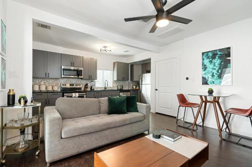 Facilities, Abode Houston - Montrose Downtown in Houston (TX) Facilities, Abode Houston - Montrose Downtown in Houston (TX)