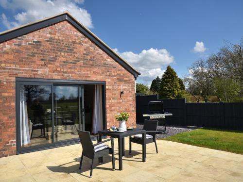 A szálláshely kívülről, The Tyre Barn in Whitchurch A szálláshely kívülről, The Tyre Barn in Whitchurch