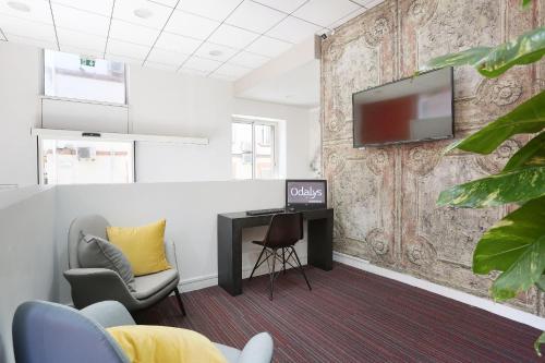 ردهة, أبارتوتل أوداليس لا كولومبيلي تولوز (Apparthotel Odalys La Colombelie Toulouse) in تولوز ردهة, أبارتوتل أوداليس لا كولومبيلي تولوز (Apparthotel Odalys La Colombelie Toulouse) in تولوز