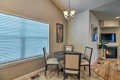 Stylish Windsor Townhome with Balcony and Golf! in Windsor (CO) Stylish Windsor Townhome with Balcony and Golf! in Windsor (CO)