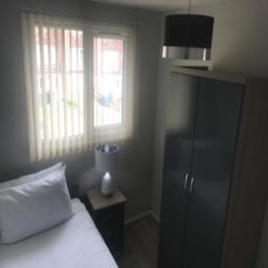 Modern 2 Bed Apt. 5 Mins to Common Wealth Games