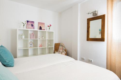 Apartamentos Cornellalux in Cornellà de Llobregat Apartamentos Cornellalux in Cornellà de Llobregat