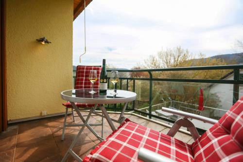 Balkon/teras, Moselblick am Waldrand in Boppard Balkon/teras, Moselblick am Waldrand in Boppard
