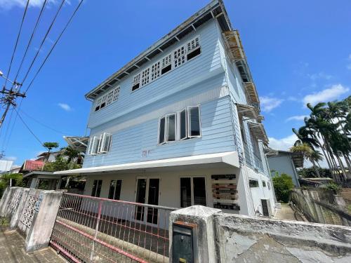 Vista exterior, Twenty4 Hostel in Paramaribo Vista exterior, Twenty4 Hostel in Paramaribo