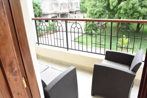 Balcony/terrace, Hidden Jewel by the Creek in Kilifi Balcony/terrace, Hidden Jewel by the Creek in Kilifi