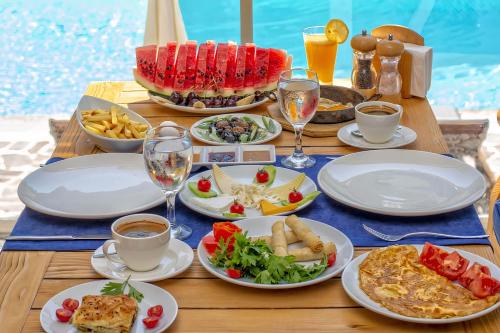Food and beverages, Side Ozgurhan Hotel in Manavgat Food and beverages, Side Ozgurhan Hotel in Manavgat