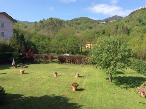Garden, Apartment Acero Rosso in Ricco Del Golfo Garden, Apartment Acero Rosso in Ricco Del Golfo