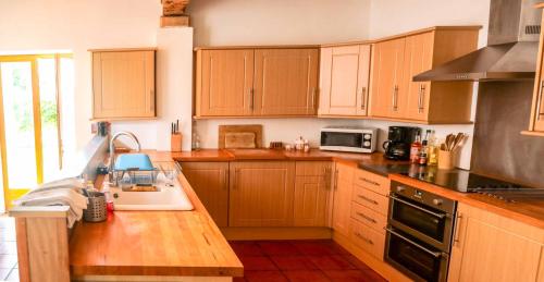 Konyha, Le Pigeonnier @ Le Prielle in Madiran Konyha, Le Pigeonnier @ Le Prielle in Madiran