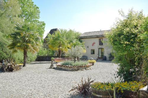 Le Chai @ Le Prielle in Madiran Le Chai @ Le Prielle in Madiran