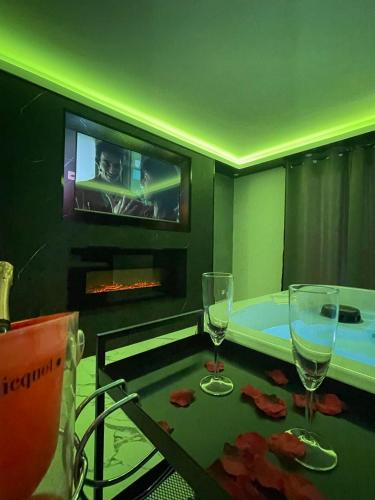 Εξωτερική όψη, La Casa de Lové Suite Jacuzzi (La Casa de Love Suite Jacuzzi) in Μελούν Εξωτερική όψη, La Casa de Lové Suite Jacuzzi (La Casa de Love Suite Jacuzzi) in Μελούν