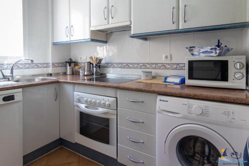 廚房, El Velero La Isleta Junto al Mar Buceo Parking in 莫羅島 廚房, El Velero La Isleta Junto al Mar Buceo Parking in 莫羅島