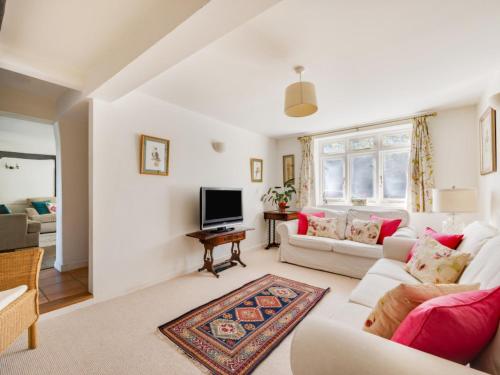 Holiday Home Cricket Cottage in Robertsbridge Holiday Home Cricket Cottage in Robertsbridge