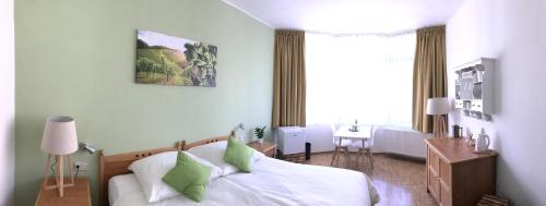 Gastezimmer Klein und Fein fur nach dem Wein in Neumagen-Dhron Gastezimmer Klein und Fein fur nach dem Wein in Neumagen-Dhron