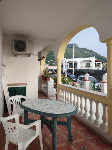شرفة/ تراس, Casa D'Ambra in Chiaia شرفة/ تراس, Casa D'Ambra in Chiaia