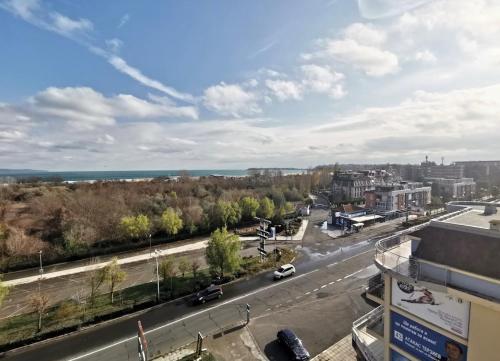 Apart hotel Breeze in Sunny Beach Apart hotel Breeze in Sunny Beach