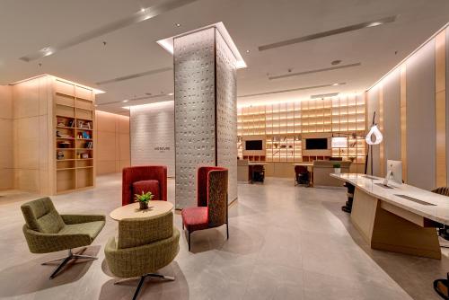 Lobby, Mercure Kuala Lumpur Glenmarie in Subang Jaya Lobby, Mercure Kuala Lumpur Glenmarie in Subang Jaya